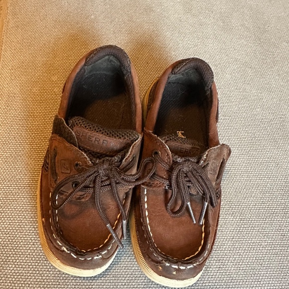 Sperry’s toddler boat shoes - Picture 4 of 6